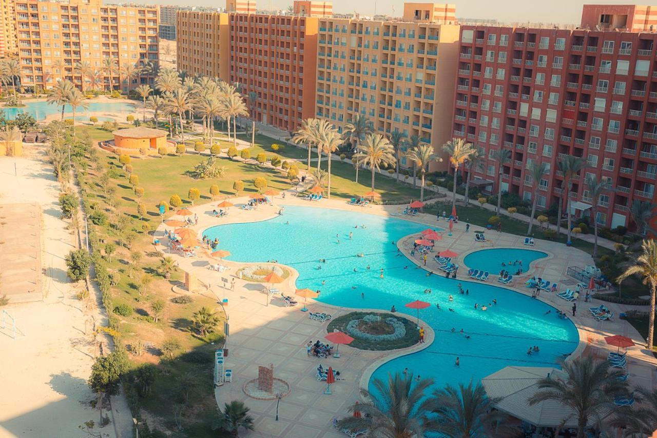 Porto Golf Marina Aqua Park & Beach Access By Best Of Bedz El Alamein Exteriör bild