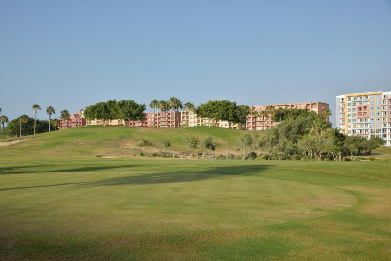 Porto Golf Marina Aqua Park & Beach Access By Best Of Bedz El Alamein Exteriör bild
