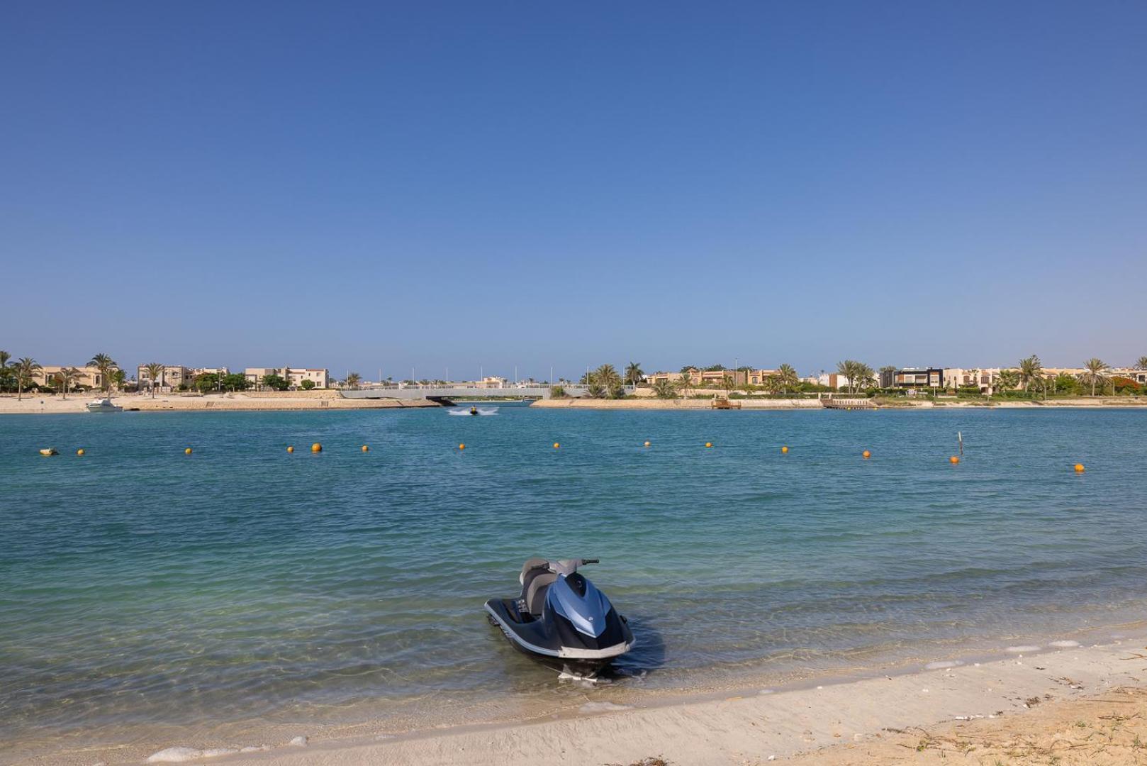Porto Golf Marina Aqua Park & Beach Access By Best Of Bedz El Alamein Exteriör bild